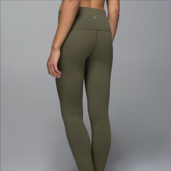 lululemon athletica Other - Lululemon Wunder Under Size 6! Army Green!